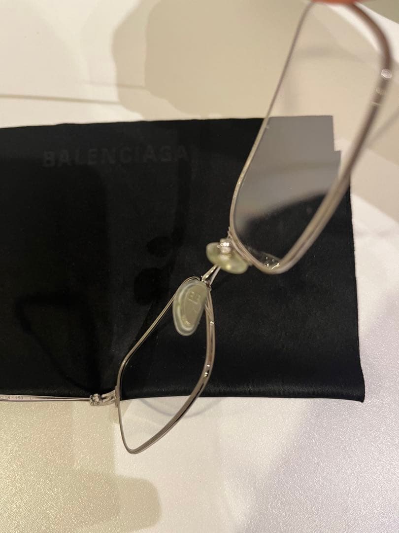 balenciaga invisible rectantangle サングラス