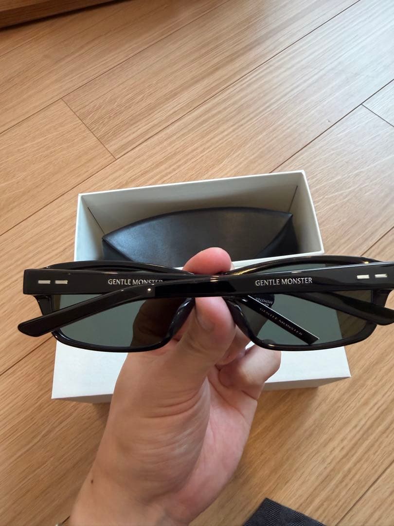 小物 GENTLE MONSTER VETY