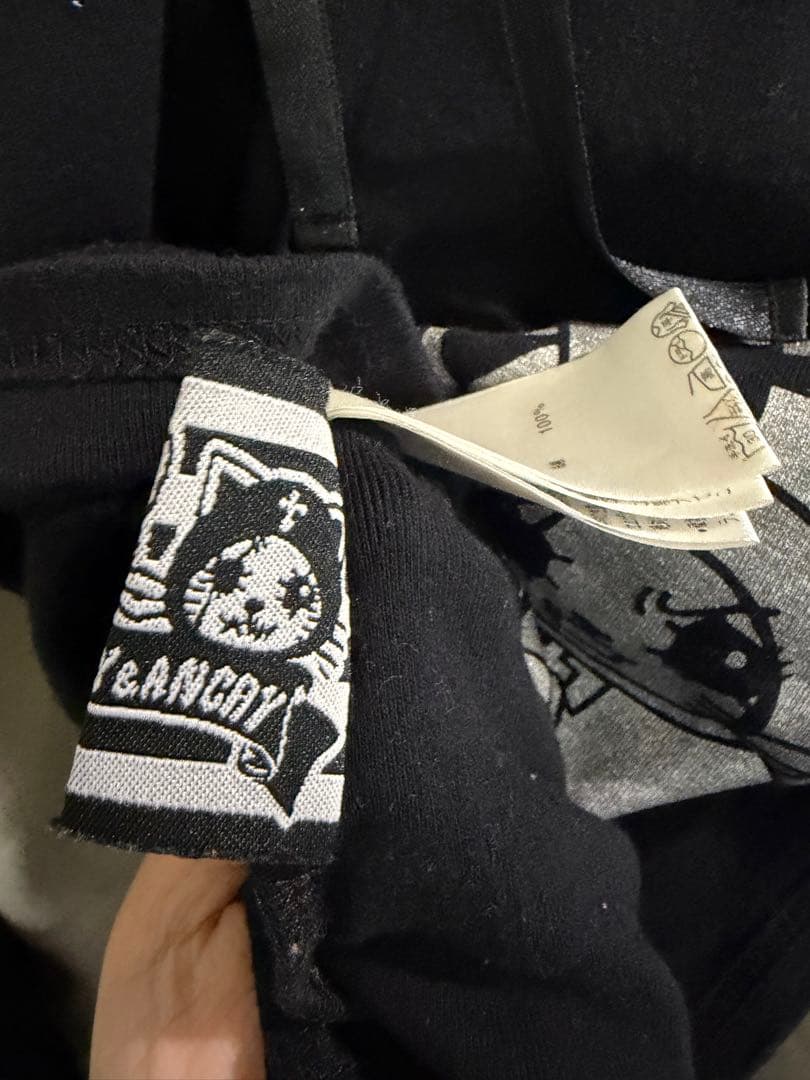 HANGRY&ANGRY カットソー