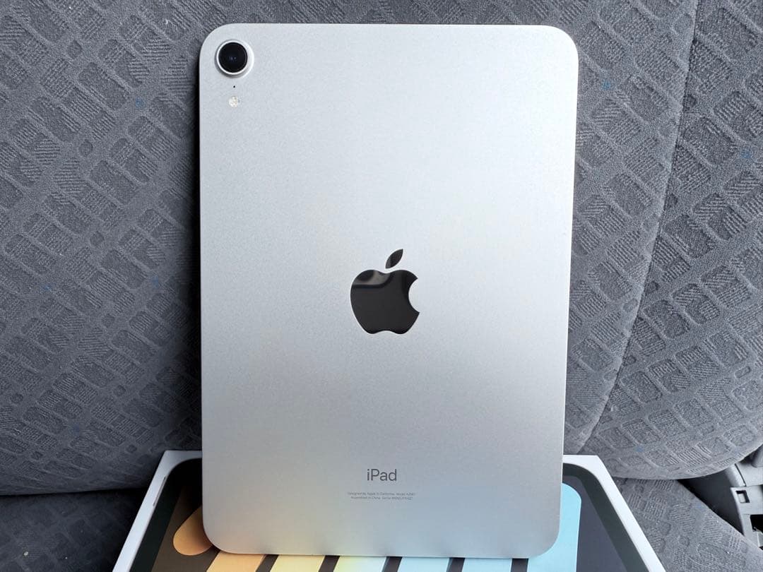 Apple iPad mini (第6世代) 256GB Wi-Fi シルバー