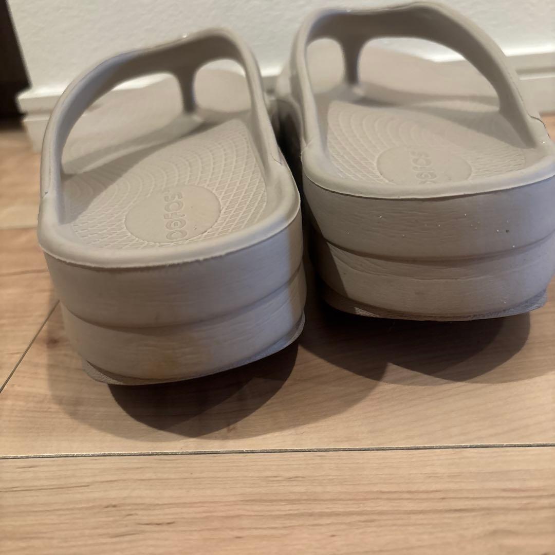 美品　正規　OOFOS リカバリーサンダル　oomega US7 24cm