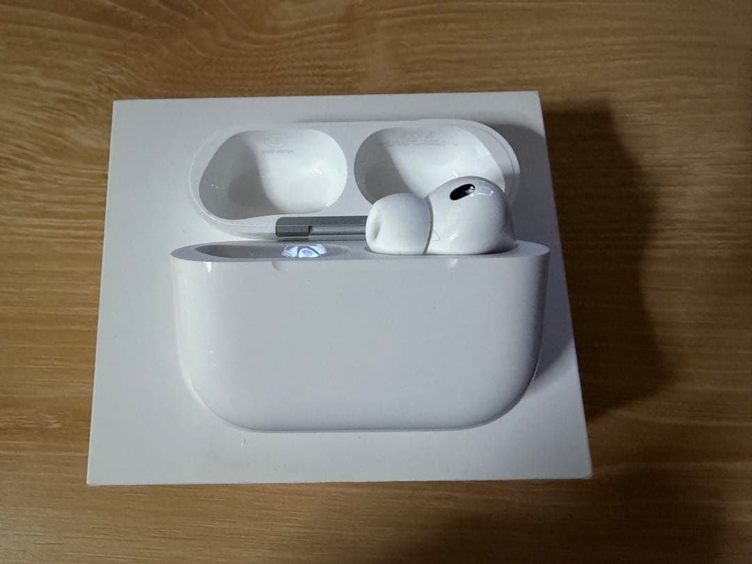 AirPods Pro 3 ケース、片耳のみ