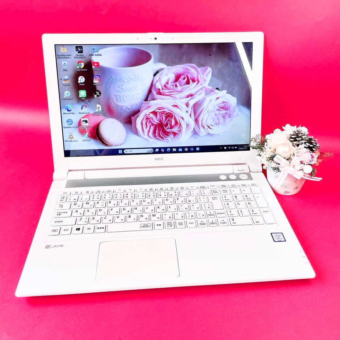 美品✨️第8世代Corei7薄型ノートパソコン✨️SSD1TB Win11 カメラ