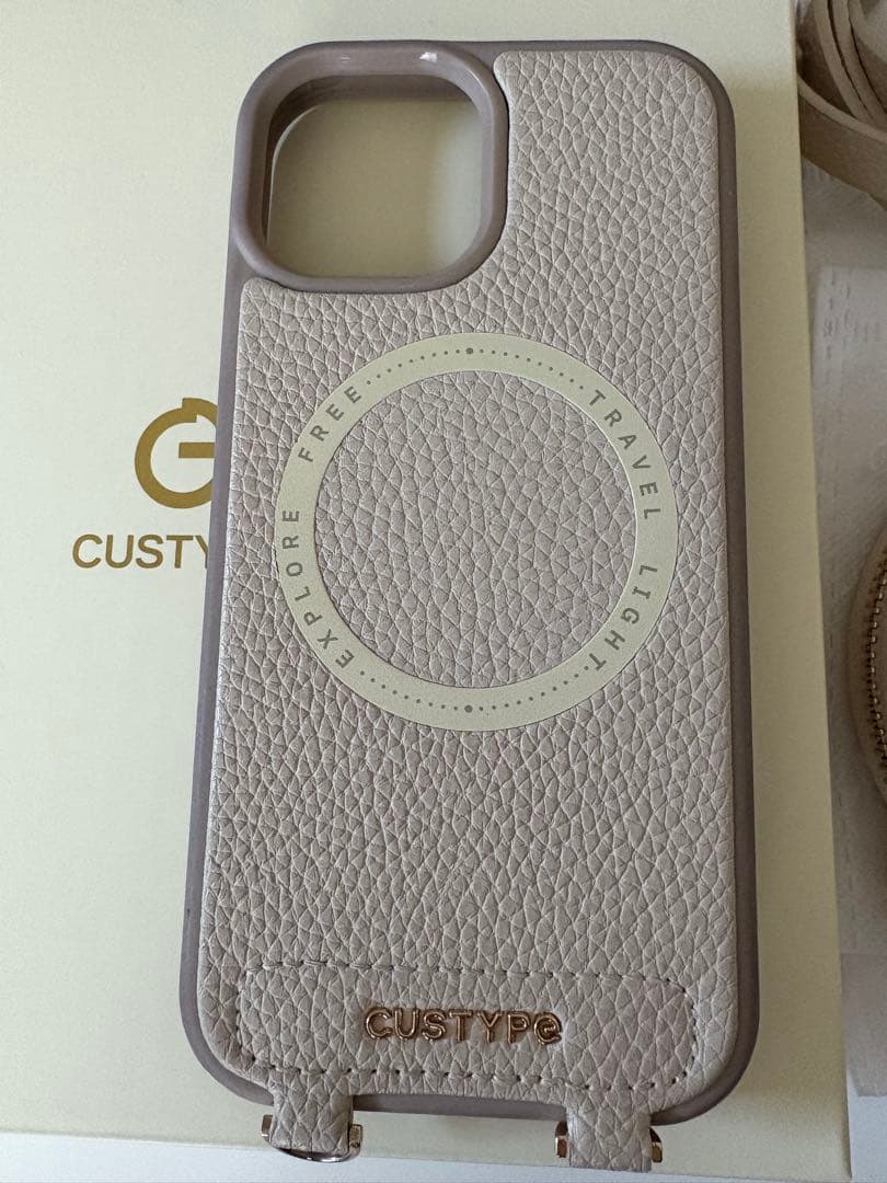 CUSTYPE スマホケース　iPhone15