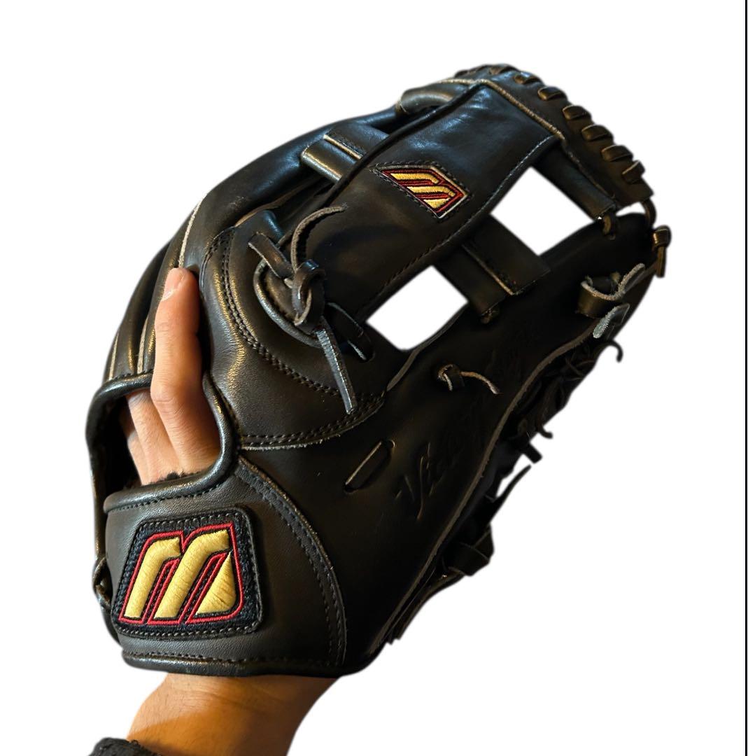 美品　ミズノ ビクトリーステージ　ビックM 黒 グローブ 右手用