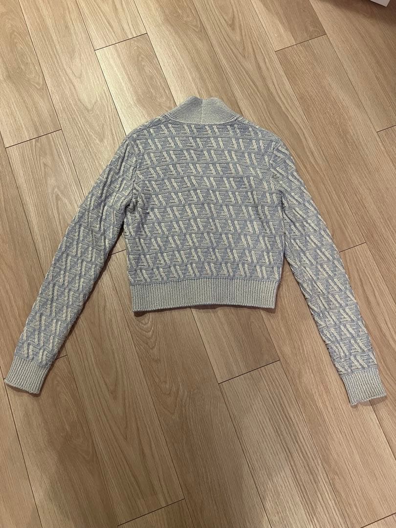 FENDI フェンディ　FFロゴカーディガン