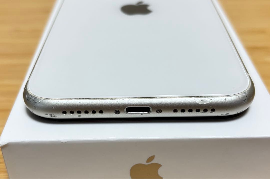 【良品】iPhone 11 64GB バッテリー新品　SIMフリー