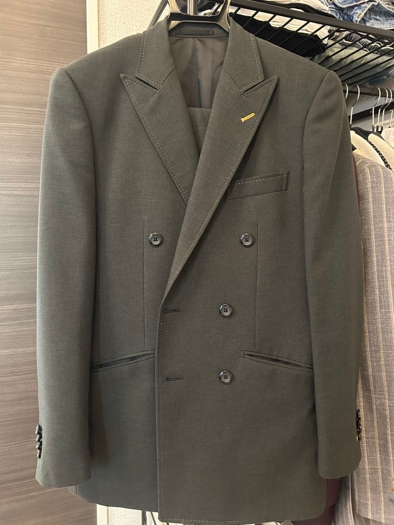 ダブルオーダースーツ