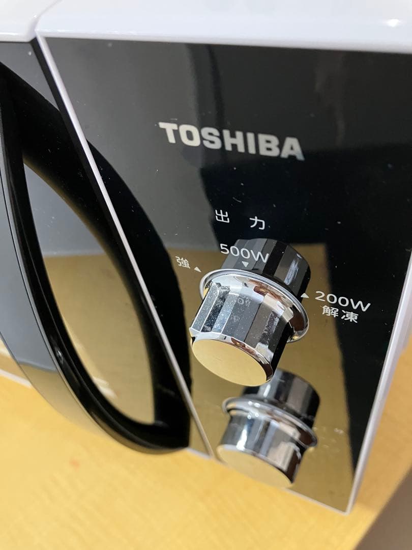 美品 TOSHIBA 2023年製　単機能 電子レンジ ホワイト 庫内フラット