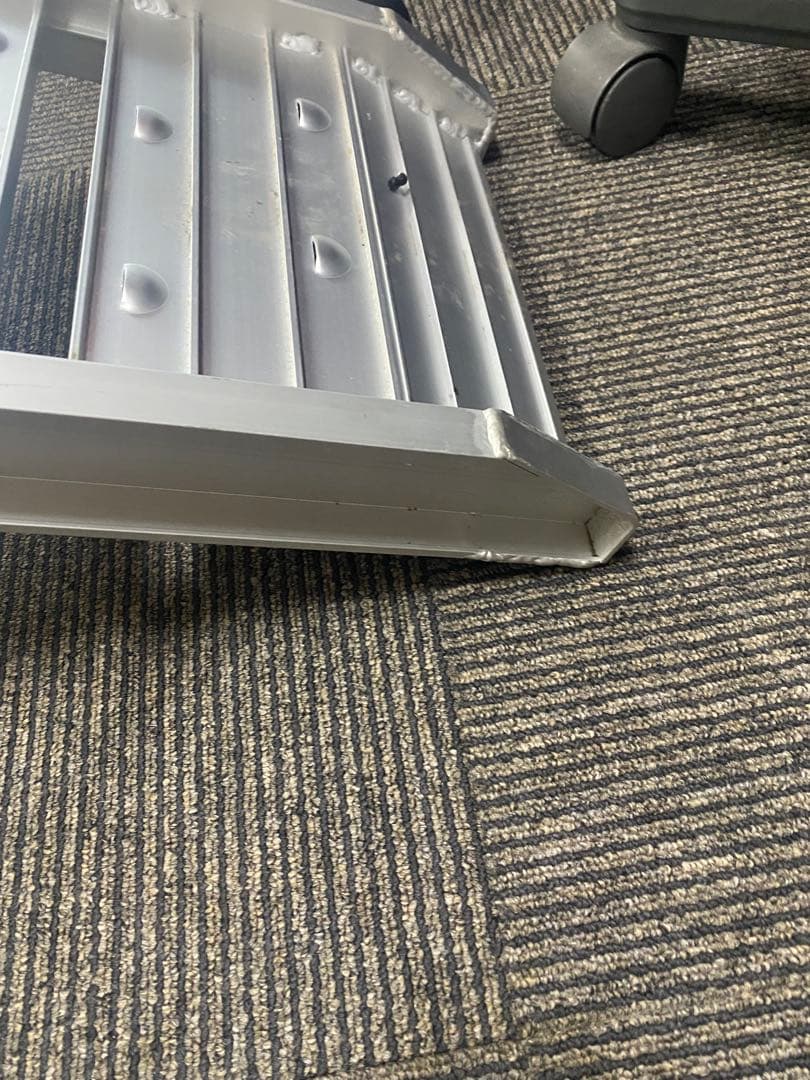 折りたたみ式アルミ製ラダーレールバイク用