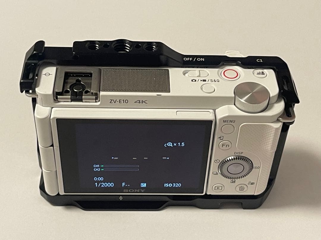SONY ZV-E10 ミラーレス一眼 ホワイト