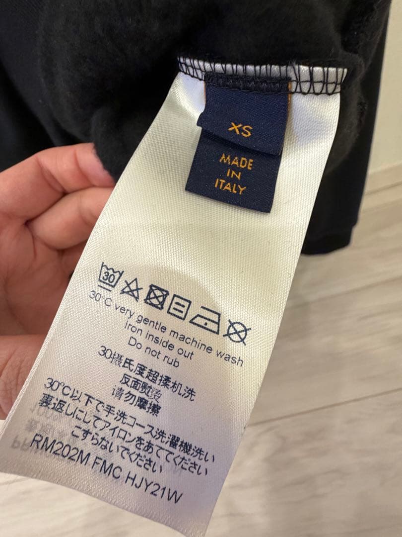 【極美品】Louis Vuitton ステッチプリントエンブロイダリートレーナー