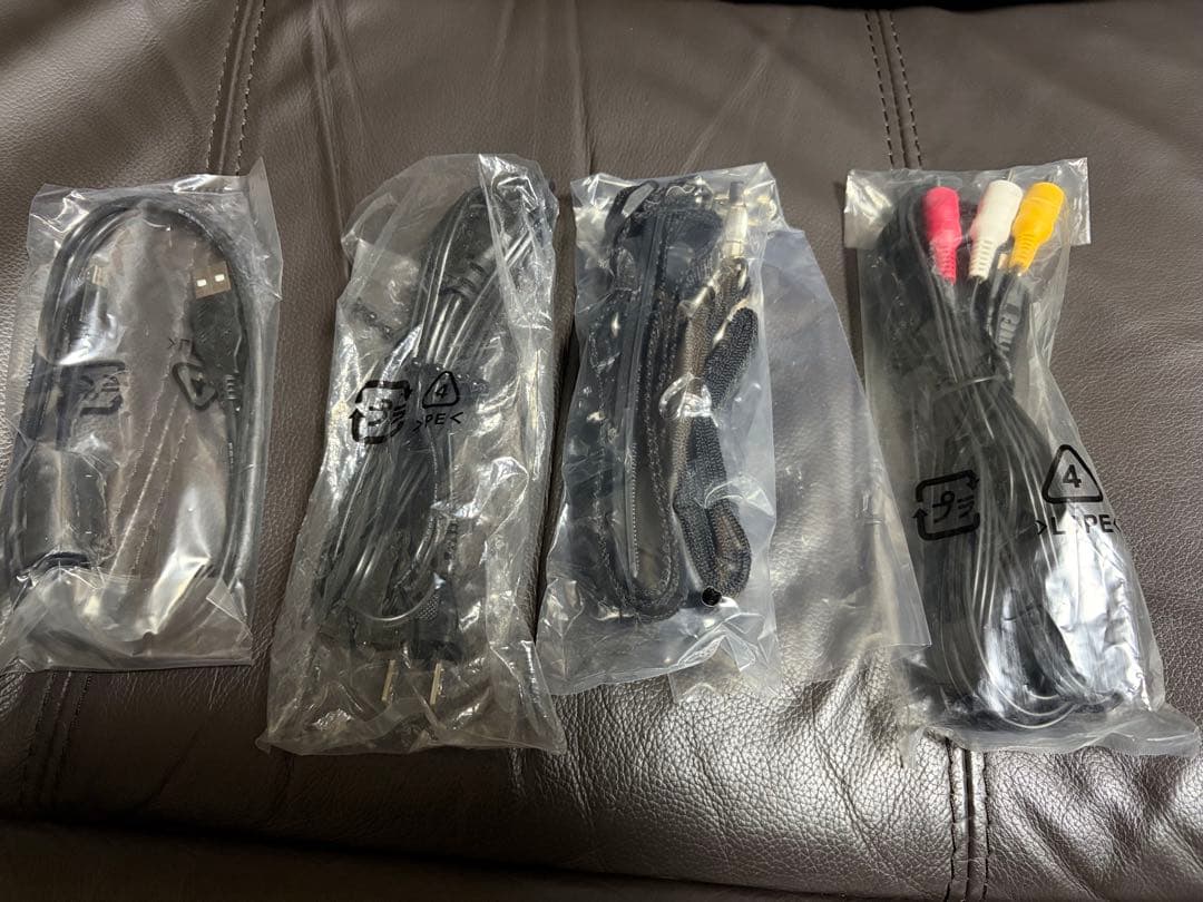 Panasonic HDC-TM35 32GB内蔵 バッテリー➕収納ケース付き