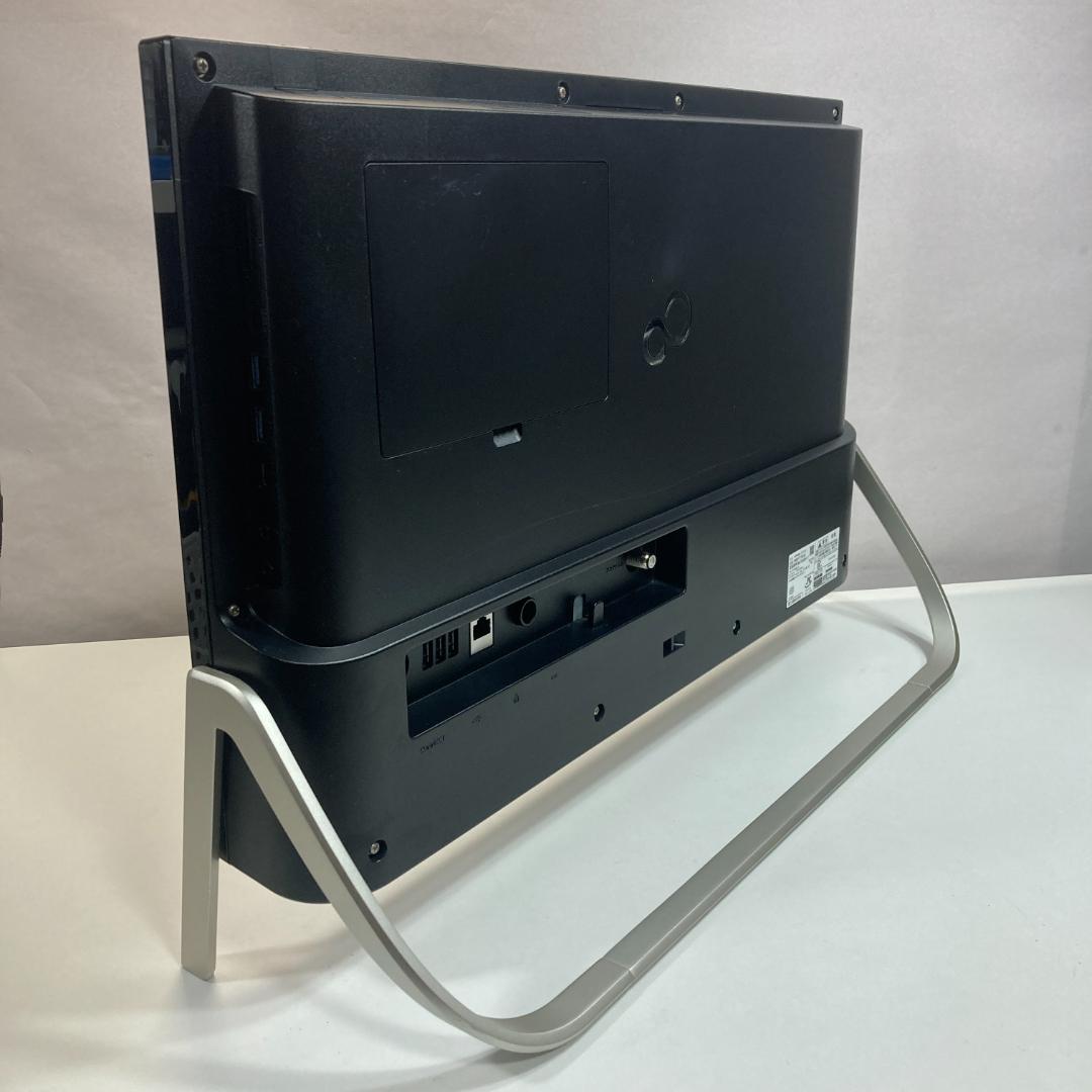 Fujitsu 液晶一体型 i7 SSD 23.8インチ Windows11