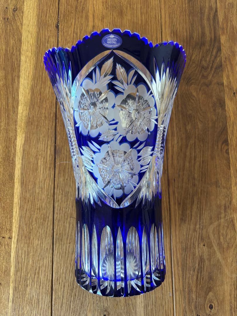 新品 ドレスデンクリスタルガラス花瓶