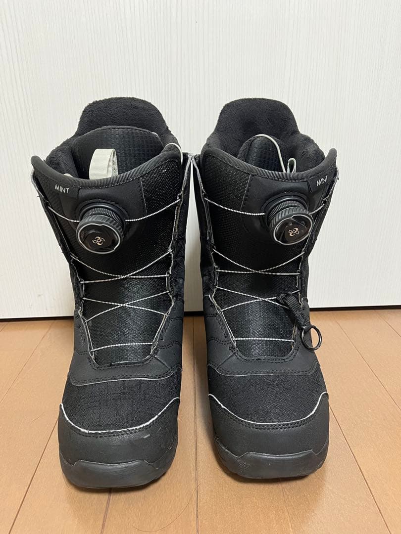 BURTON スノーボードブーツ 黒　25センチ