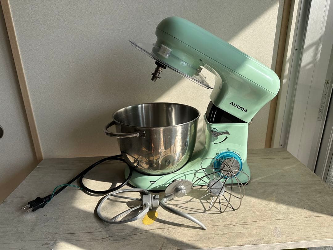 AUCMAスタンドミキサー SM-1515 4.5Lホイッパー他付属品付
