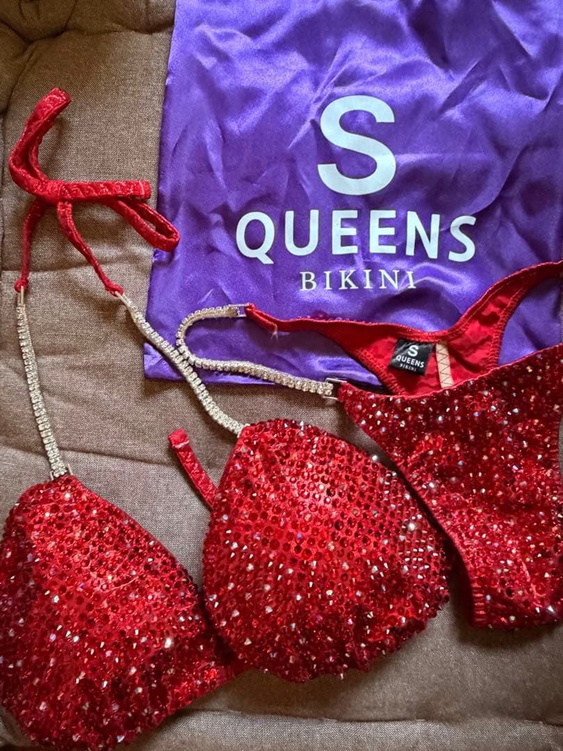 S QUEENS ビジュー付きレッドビキニ 大会用