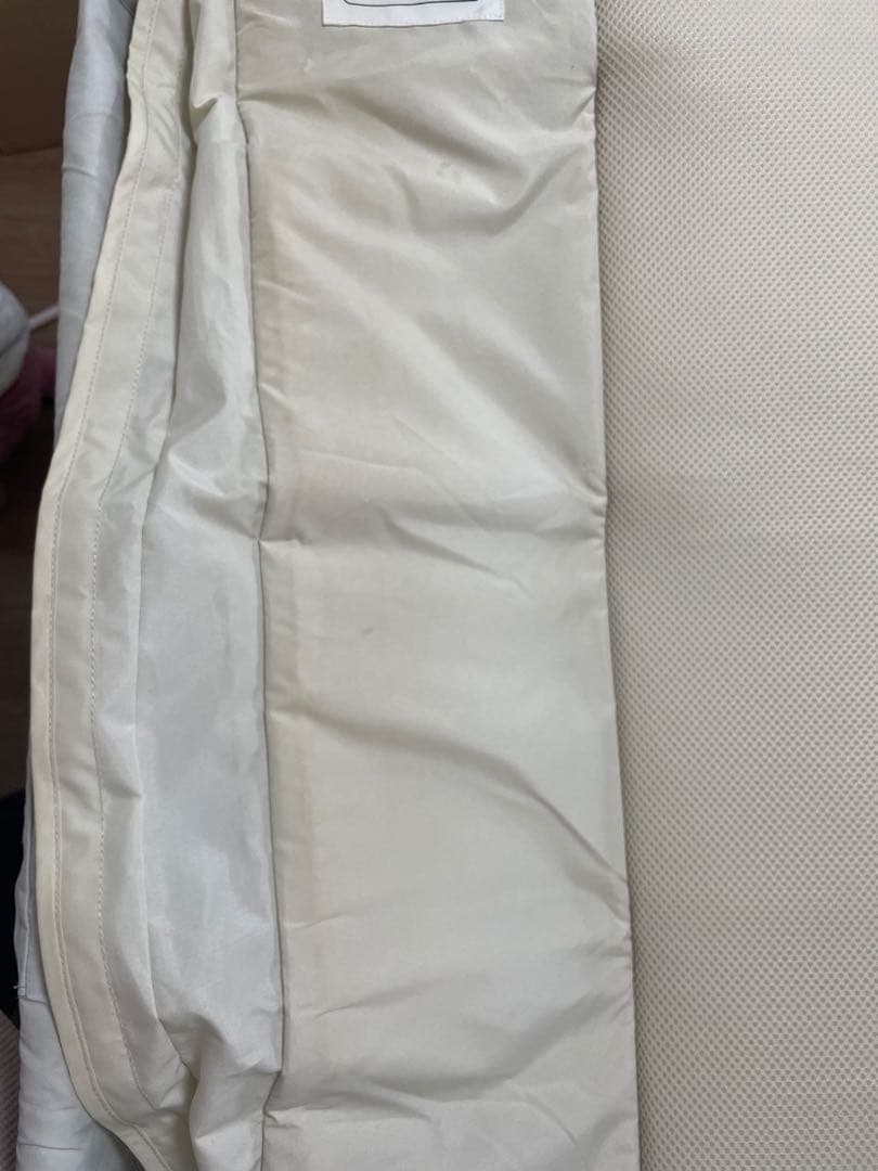 アップリカ　ココネルエアー　AB ホワイトグレー