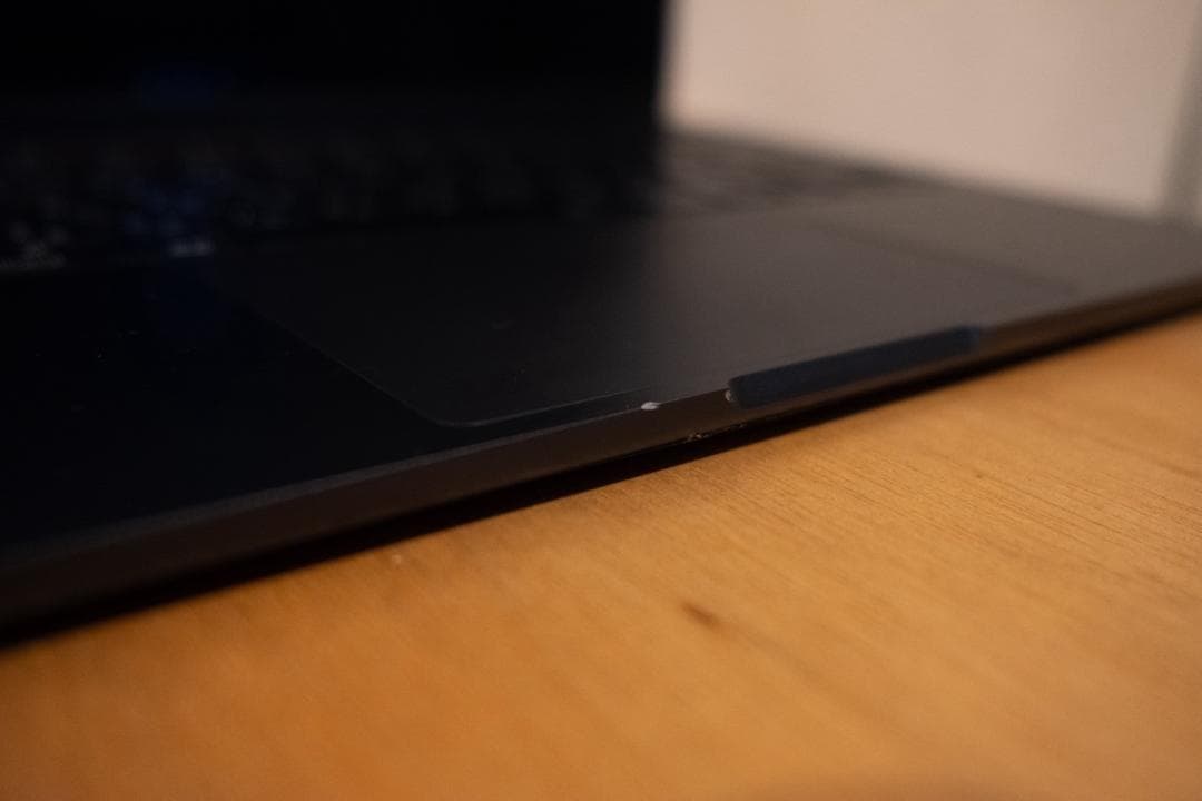 Apple M3搭載 MacBook Air ミッドナイト、8GBメモリ