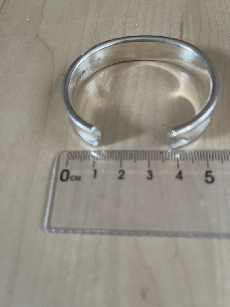 Tiffany & Co. ティファニーカフバングル