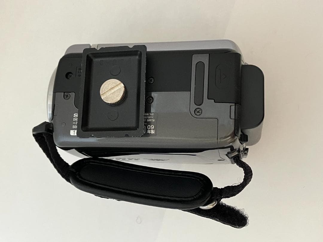 (美品) ソニー ハンディカム DCR-SR87 デジタル ビデオ カメラ