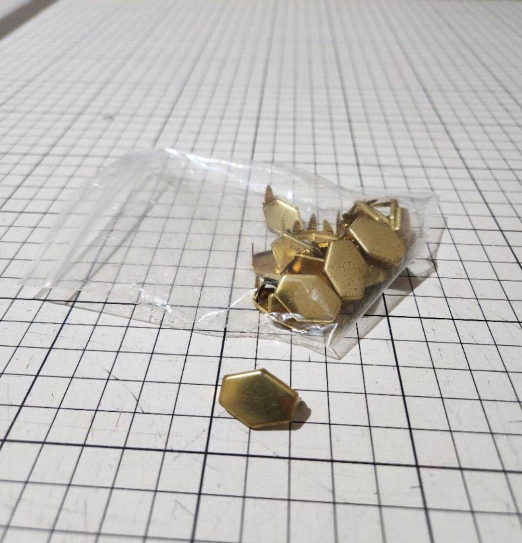 【値下げ！】M.W.O.B.H.M. FUCK OFFキャップ&スタッズセット！