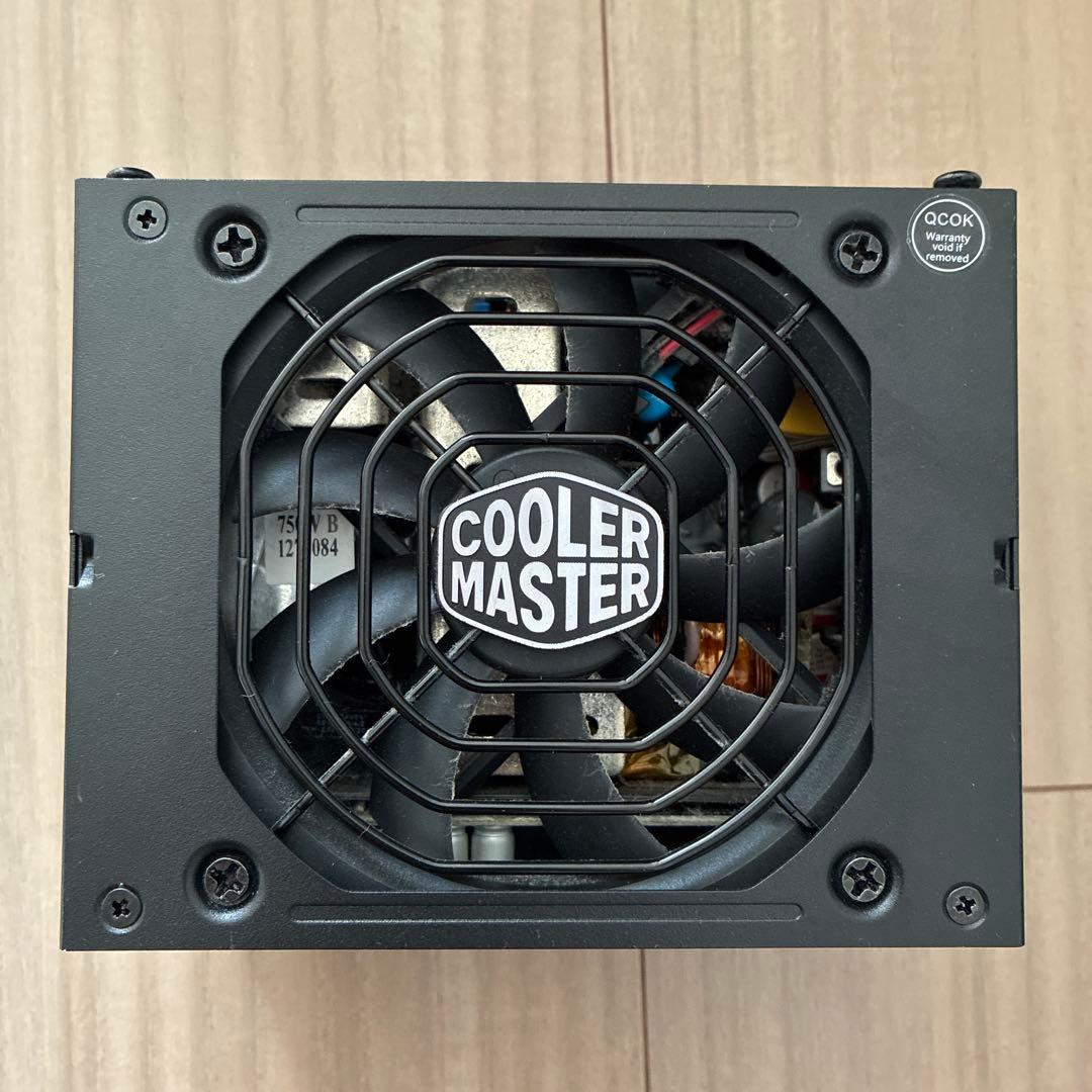 Cooler Master V750 SFX電源ユニット
