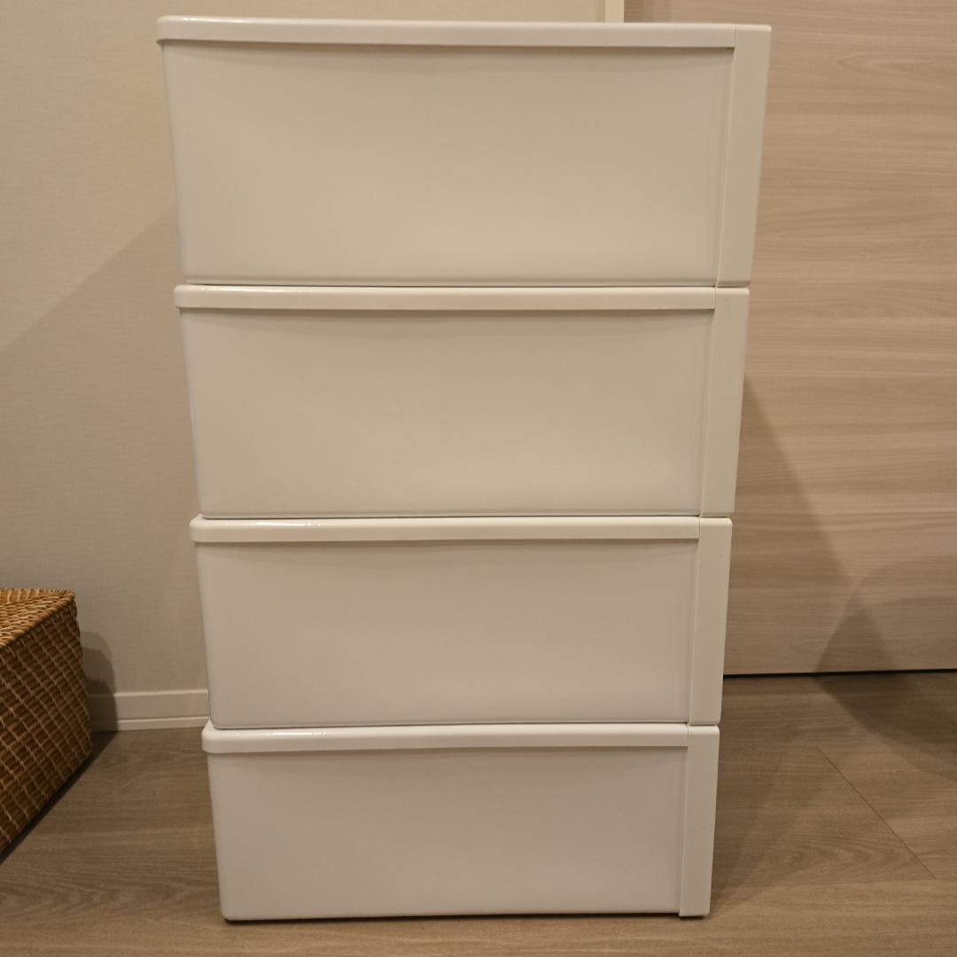 【みずき】Fits ホワイト 4段引き出し式衣類収納ケース