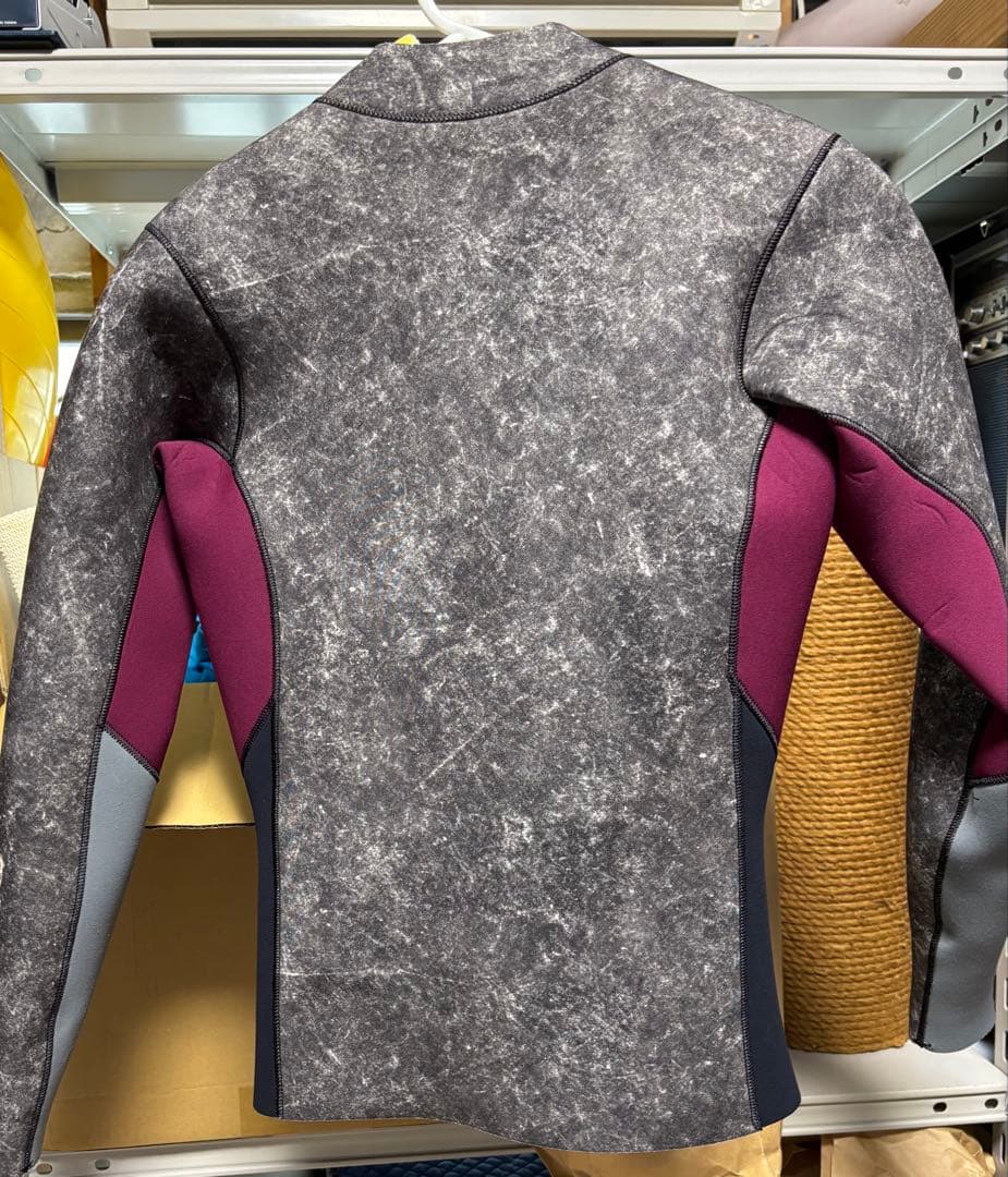 ビラボン(billabong)ロングジョン・タッパーセット