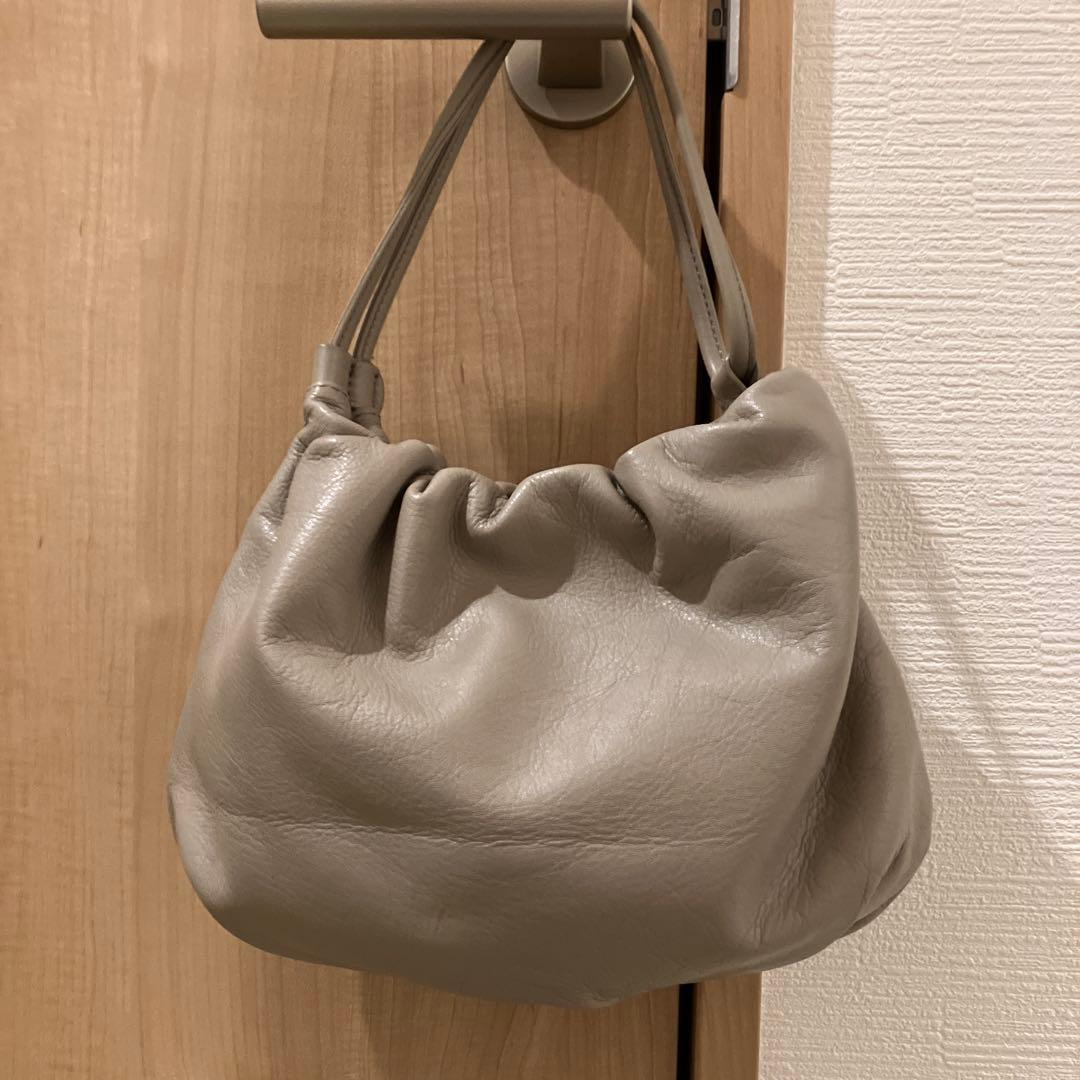 ☆☆お値下げ☆☆ラシット レザー巾着4WAYショルダーバッグ グレージュ