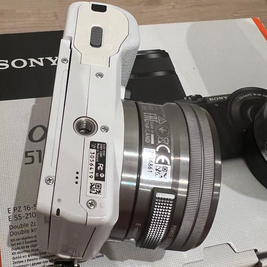 デジタルカメラ tesa