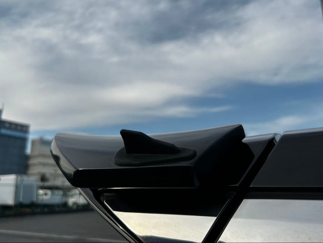 アルファード30系ヴェルファイア30系リアウイング