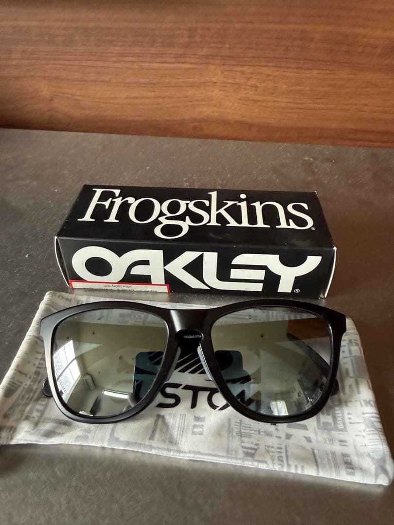オークリー Frogskins (A) TALEX偏光EASE BLUE