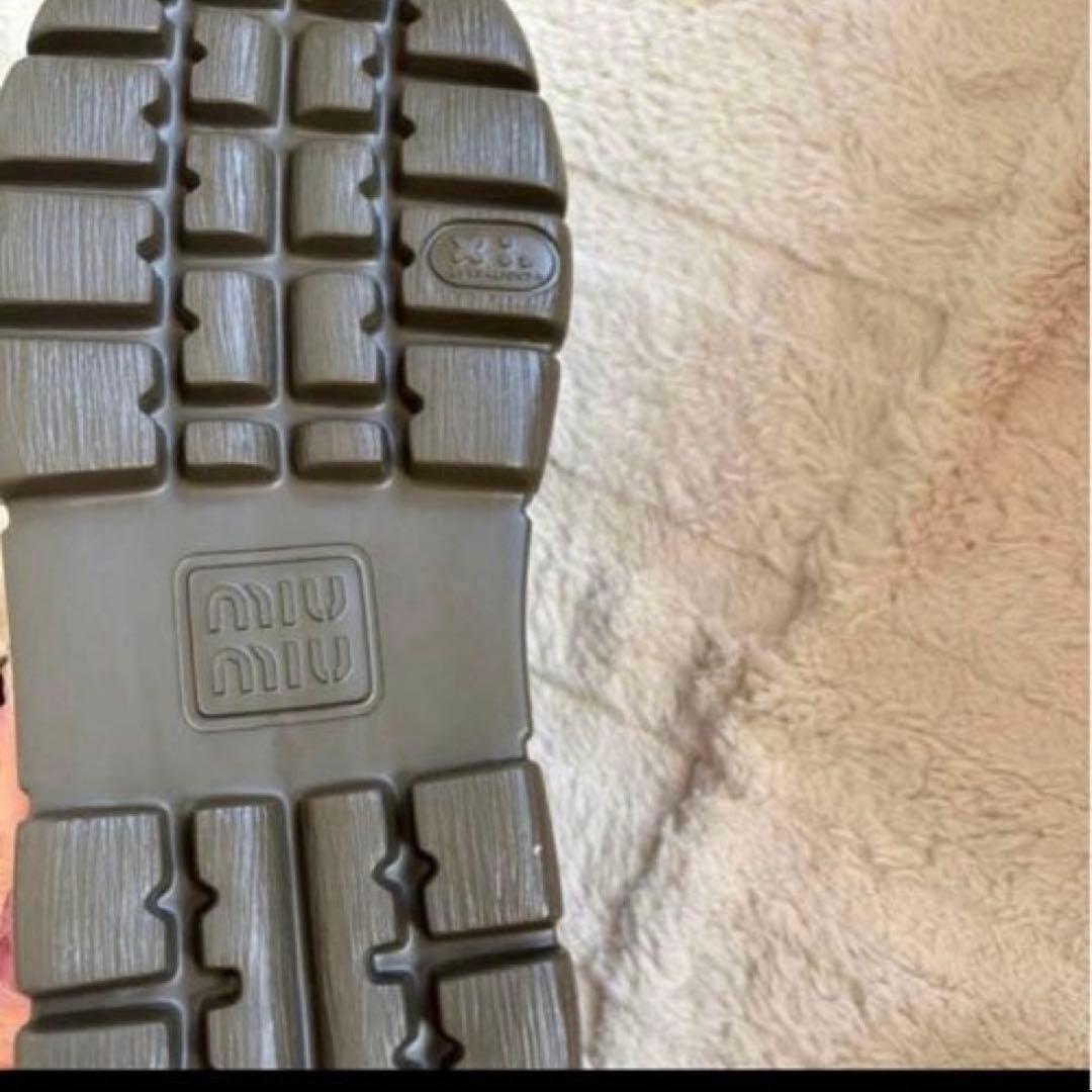 miumiuプラットフォームサンダル　グルカサンダル