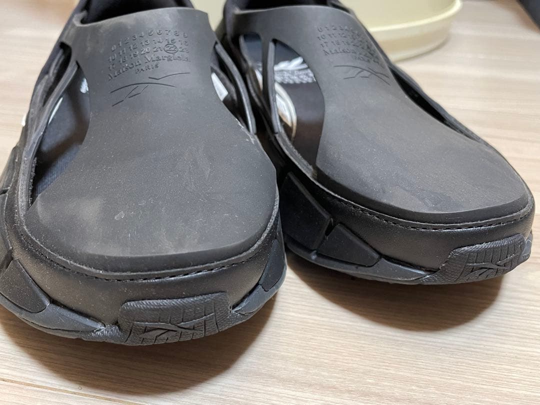 マルジェラ リーボック コラボ スリッポン サンダル ブラック26.0