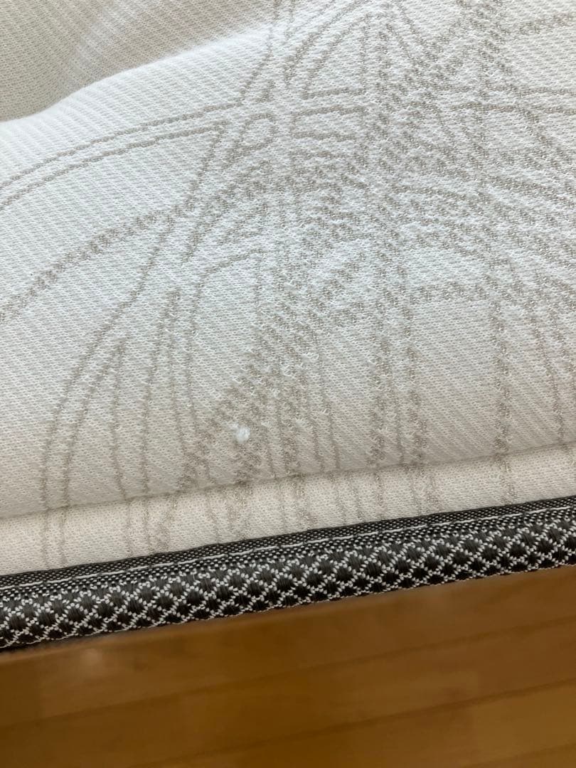 SIMMONS 桐生織6.5インチ両面ピロートップ　ダブルマットレス 展示品