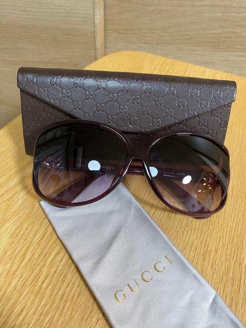 GUCCI パープル サングラス ケース付き