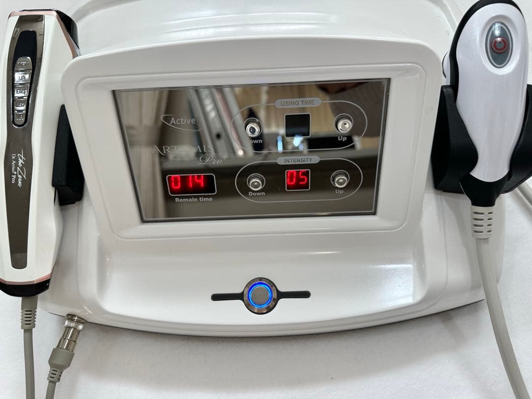 アルテミスプロエステ機器＋Dr.A rrivoPro美顔器