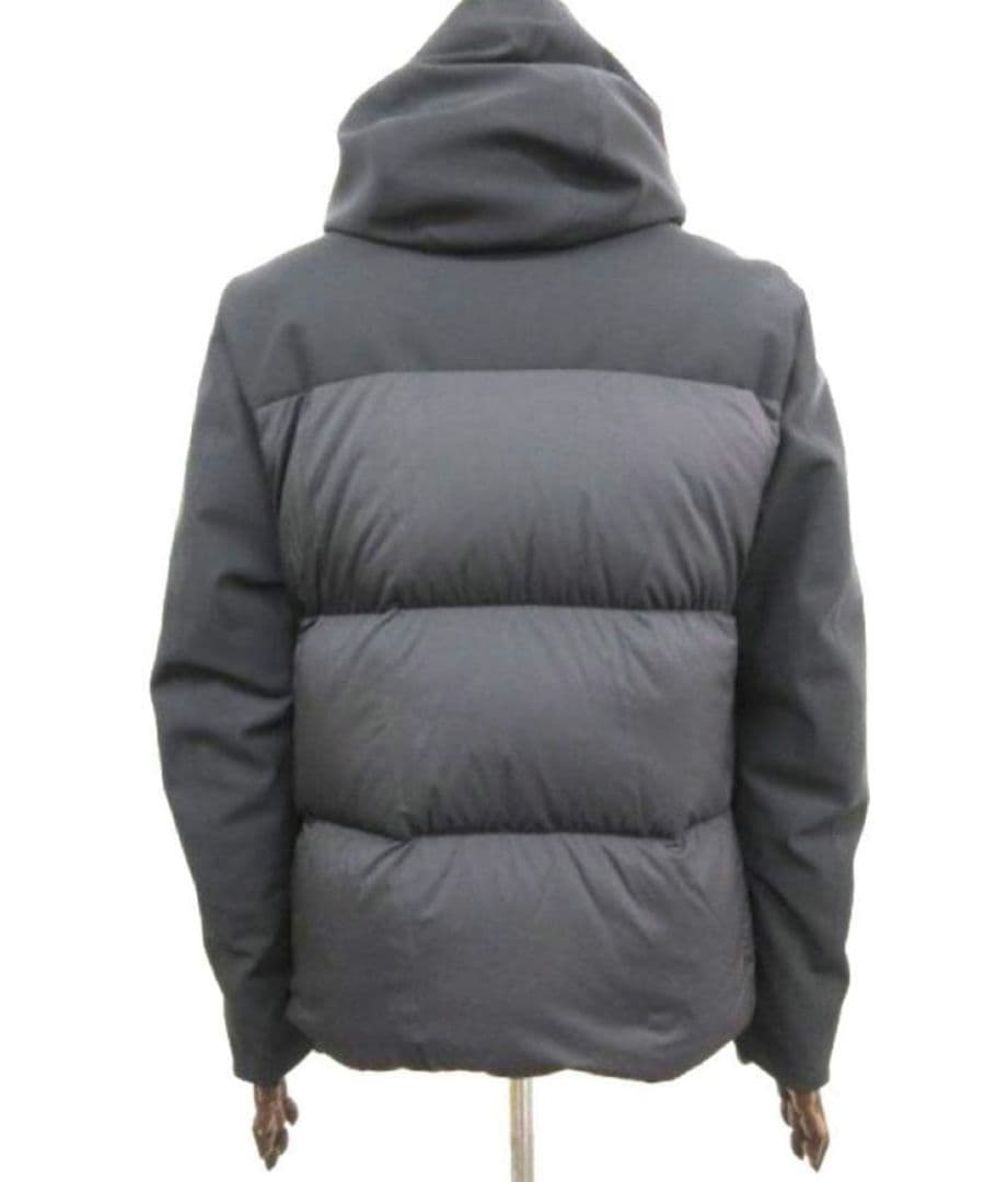 牛*乳様 【美品】ヘルノ HERNOハイテク フード付ダウンジャケット 48
