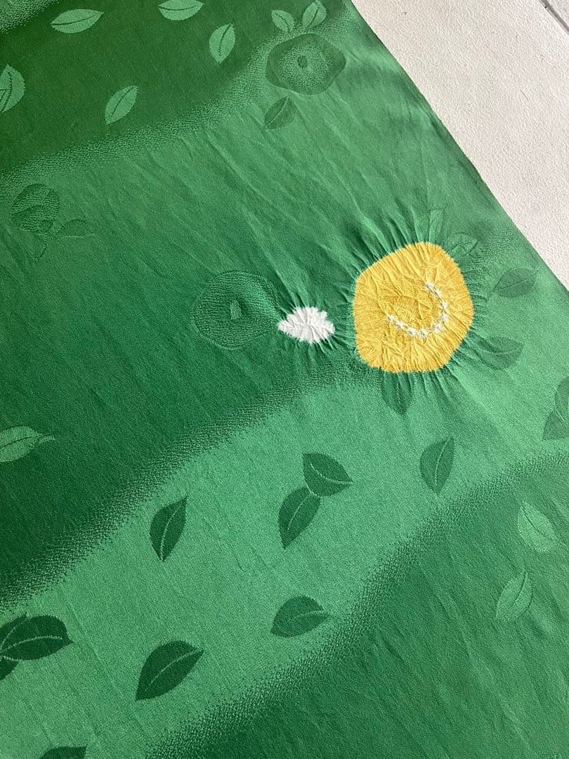 振袖長襦袢　正絹　新品未使用　絞り　 18.0m 高級反物　綺麗な緑と辛子色