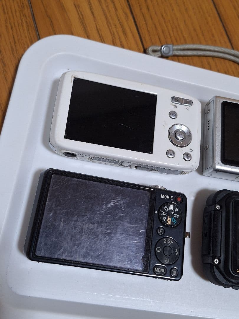デジカメ多種4台まとめ売り完全故障品部品取りリペア専用❗使用不可