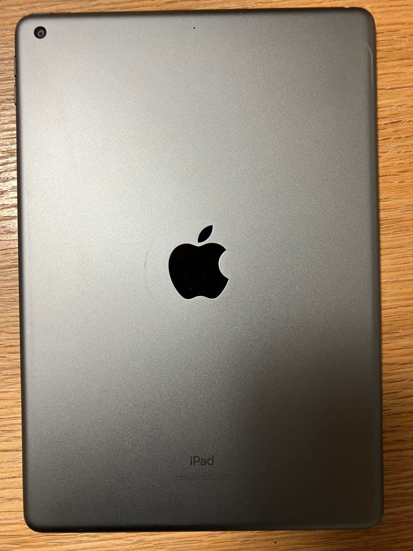 Apple iPad (第8世代) スペースグレー 32GB Wi-Fiモデル