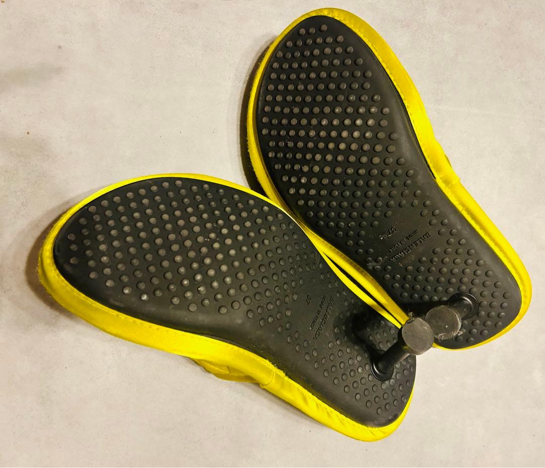 Balenciaga イエロー　キルティングミュール 箱付き