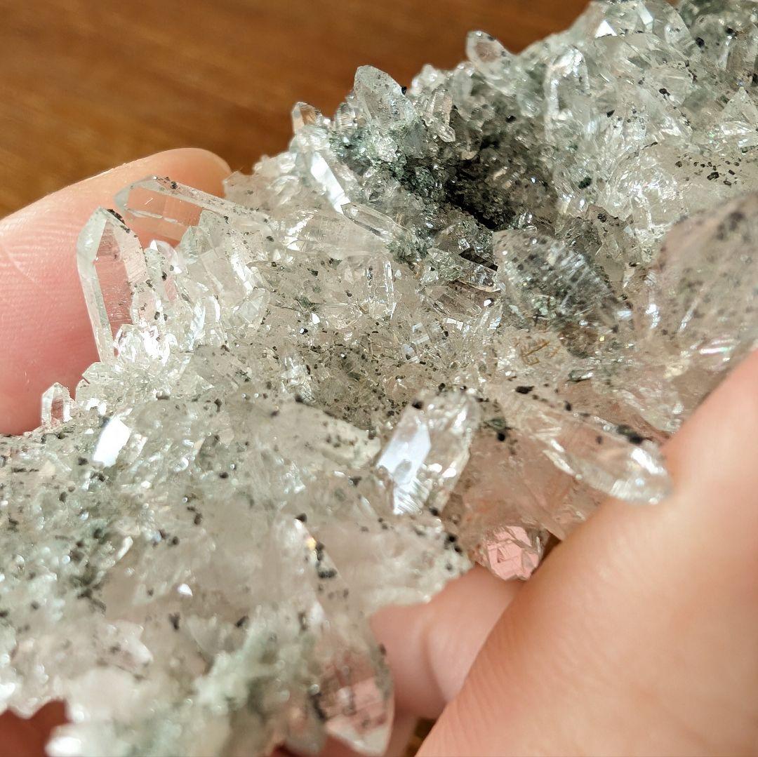 パイライト共生　マニハール産　水晶クラスター　C