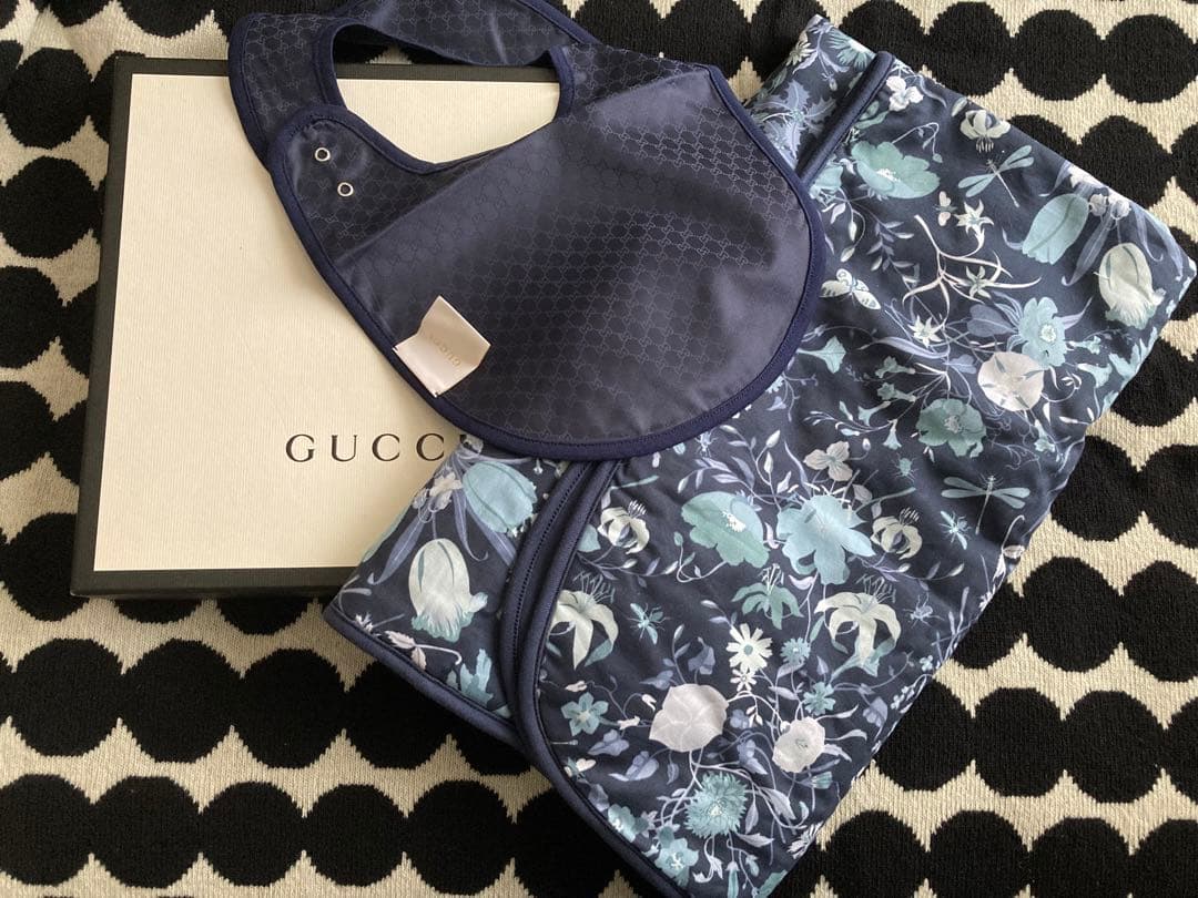 新品 グッチ ベビー おくるみ スタイ ギフト グッチチルドレン