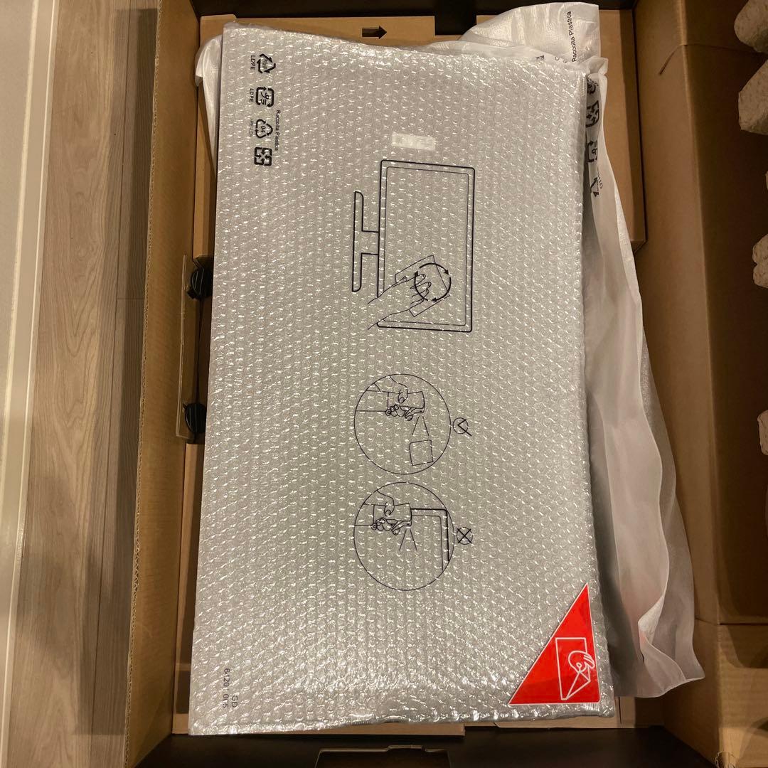 ALIENWARE 曲面ディスプレイ 本体