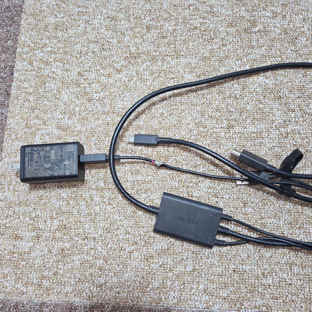 液タブ・ペンタブ Wacom One DTC121