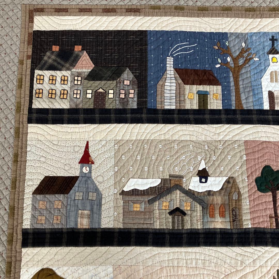 パッチワークキルト　ハウスのタペストリー　2枚　おまとめ　ハンドメイド
