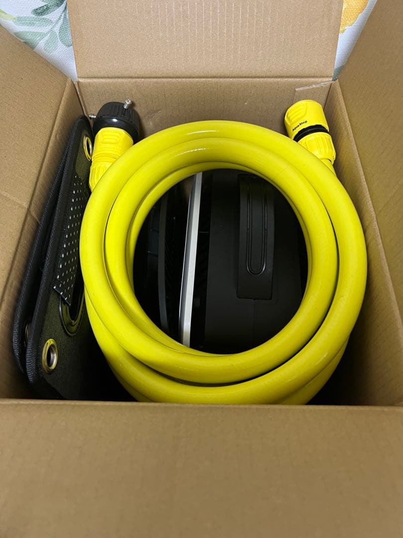 j*k様 KARCHER K MINI PLUS 高圧洗浄機 本体　白　美品　ほ